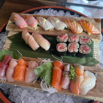Mujiri - Top to Bottom:
Toro Trio, Hamachi, Negi Toro Hosomaki, Sashimi combo - Japanese Near Me - Hayward, California Mujiri - Top to Bottom:
Toro Trio, Hamachi, Negi Toro Hosomaki, Sashimi combo - Japanese Near Me - Hayward, California