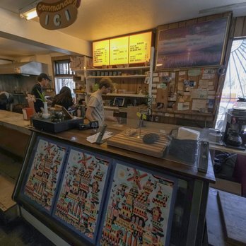 Le Pick-Up - a view of a diner's counter - Convenience Stores Near Me - Montreal, Quebec