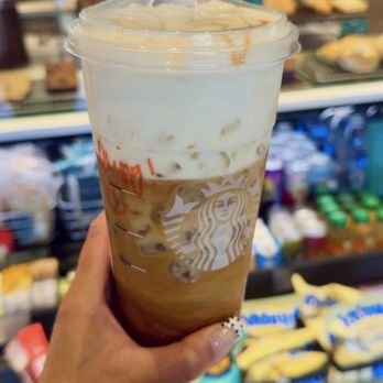 Starbucks - Coffee & Tea Near Me - Irvine, California
