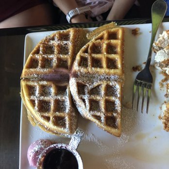 The Pan - Chicken and waffle - Breakfast & Brunch Near Me - Lomita, California The Pan - Chicken and waffle - Breakfast & Brunch Near Me - Lomita, California