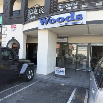 Woods Deli - Outside - Sandwiches Near Me - Huntington Park, California