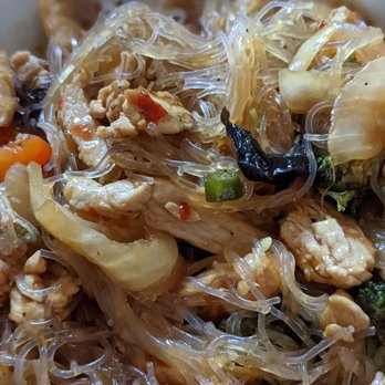 Thai One Eats - Basil chicken with glass noodles - Thai Near Me - Toronto, Ontario
