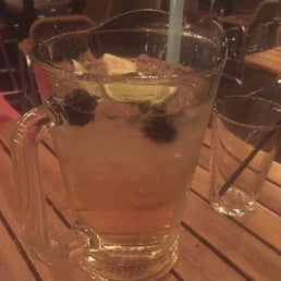 Summer sangria! Summer sangria!