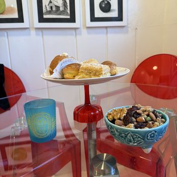Diyar Concept Store - Paint & Sip Near Me - Los Angeles, California Diyar Concept Store - Paint & Sip Near Me - Los Angeles, California