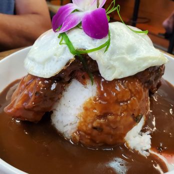 Guieb Cafe - Prime rib loco moco - New American Near Me - Aiea, Hawaii