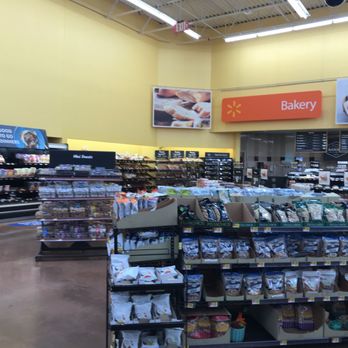 Walmart Supercenter - Bakery & produce - Department Stores Near Me - Chillicothe, Missouri
