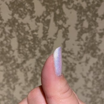 La Vie Nails - Glitter doesn't cover full nail. Other nails look the same. - Nail Salons Near Me - Northbrook, Illinois