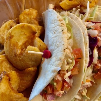 Tortuga's Kitchen & Bar - Mahi Mahi tacos - Bars Near Me - Flagler Beach, Florida