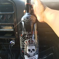 JV Liquors - Thanks for my 240mL bottle of Stella Rosa wine bottle.