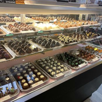 Rose House Cafe - Chocolates - Cafes Near Me - Stevens Point, Wisconsin Rose House Cafe - Chocolates - Cafes Near Me - Stevens Point, Wisconsin