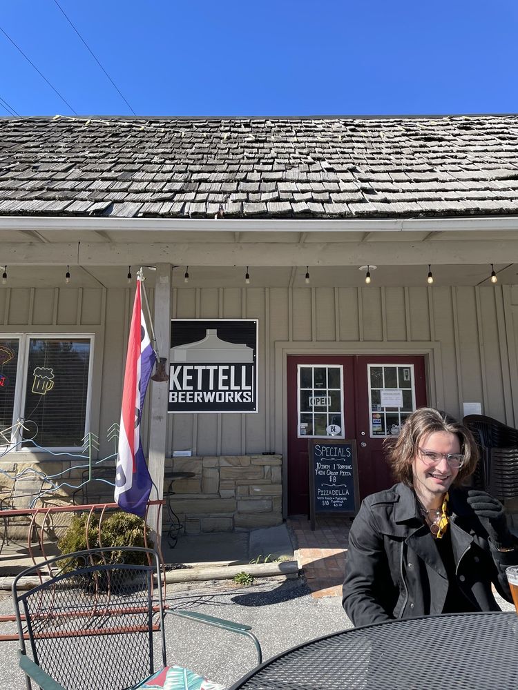 Food from Kettell Beerworks