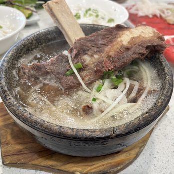 Hot Stone Pho - Hot Stone Short Rib Pho - Vietnamese Near Me - Rosemead, California