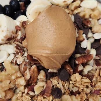 Persnickety Crane Cafe - Desserts Near Me - Yorktown, Virginia