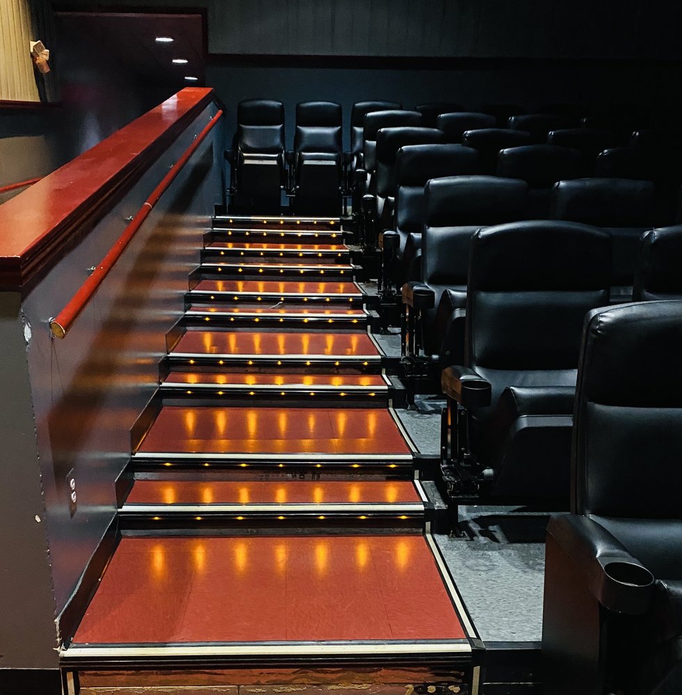 SHOWTIME CINEMAS Updated October 2024 11 Photos & 38 Reviews 1420