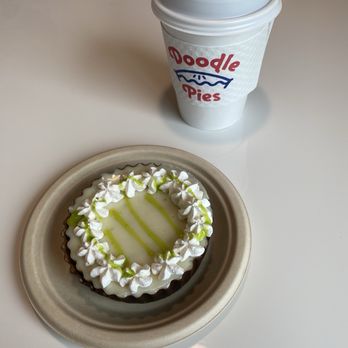 Doodle Pies - Key lime pie - Bakeries Near Me - Roswell, Georgia