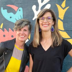 Pop up Art School - Janell Scannell & Lisa Walker co-owners of Pop up Art School.