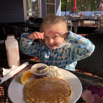 Kelly's Roots Cafe & Marketplace - Breakfast & Brunch Near Me - Queensbury, New York