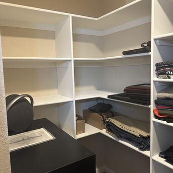 Extra Mile Builders - built in shelves in custom closet in addition - General Contractors Near Me