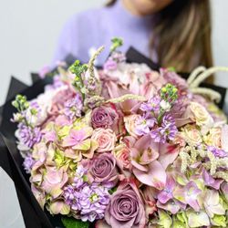 Flower Station - Luxury rose bouquet