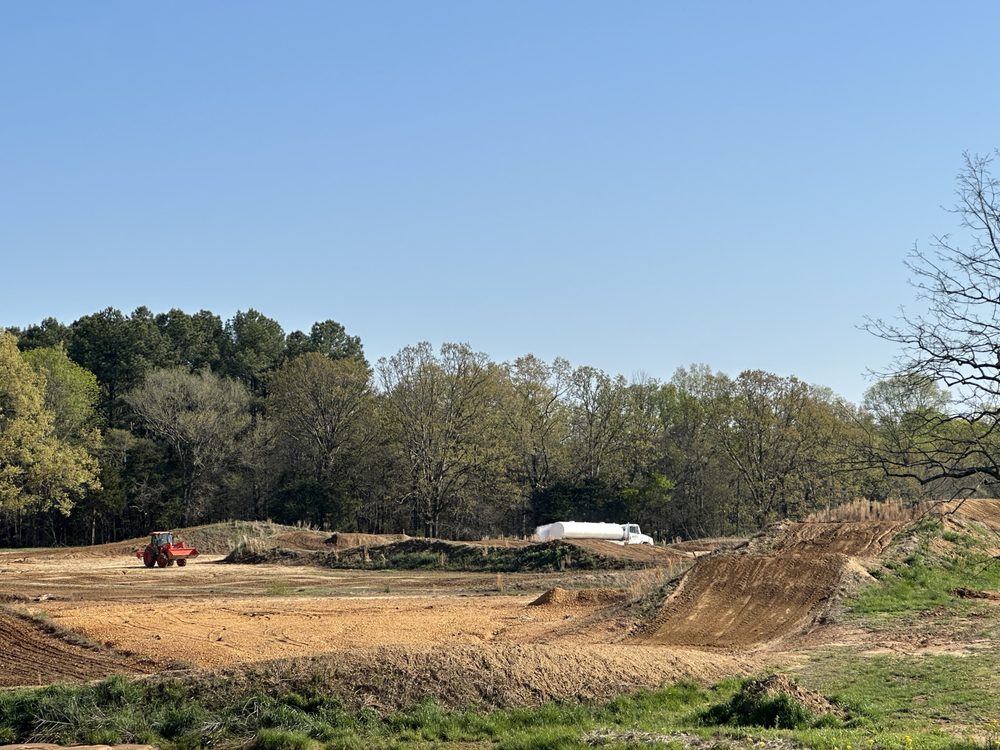 Valentine Valley MX Logo