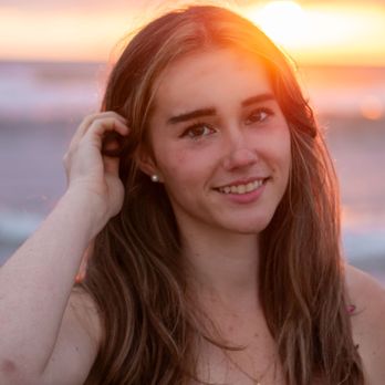 Crystal Beacon Pictures - Senior Session 2024 - Session Photography Near Me - Wildomar, California Crystal Beacon Pictures - Senior Session 2024 - Session Photography Near Me - Wildomar, California