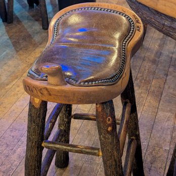Dixie Saloon - Bars Near Me - Mackinaw City, Michigan