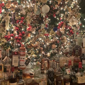 Rolfs - The bar area - German Near Me - New York, New York