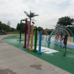 W J Thomas Splash Park - Splash Park