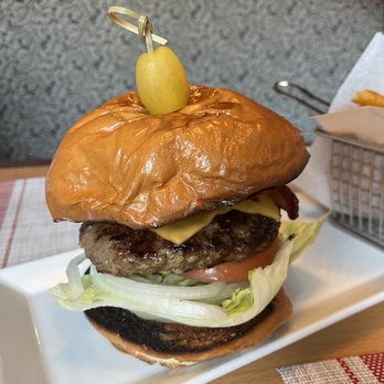 ONE Bar & Grill - One Bistro Burger - New American Near Me - Fairfax, Virginia ONE Bar & Grill - One Bistro Burger - New American Near Me - Fairfax, Virginia