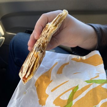 Taco Bell - This a what they will pass off as a Crunchwrap supreme, save your money - Fast Food Near Me - Aberdeen, South Dakota