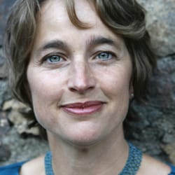 Juliana Graffagna Voice & Piano Lessons