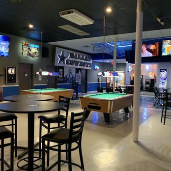 Rix Sports Bar - billiard tables and pool tables - Sports Bars Near Me - The Colony, Texas