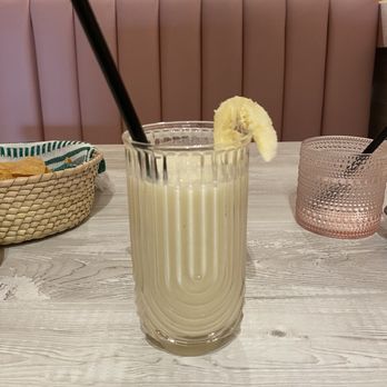 Quiero Brunch - Licuado de platano (banana shake) - Mexican Near Me - Temecula, California