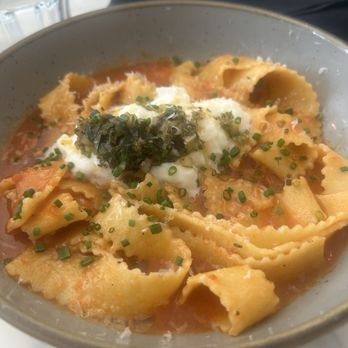 Ellie's - Italian Near Me - Long Beach, California