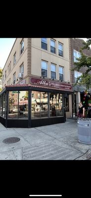 Alba’s Pizzeria & Restaurant by null