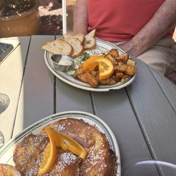 La Note - La Note Pain Perdu and Les Oeufs Maison - French Near Me - Berkeley, California