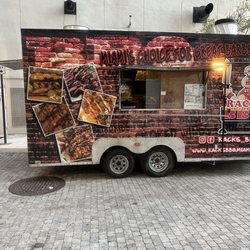 Racks BBQ - The truck