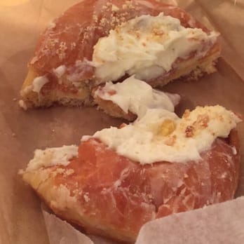 Do-Rite Donuts & Chicken - Donuts Near Me - Chicago, Illinois