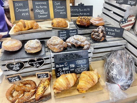 Grateful Bread Company by null