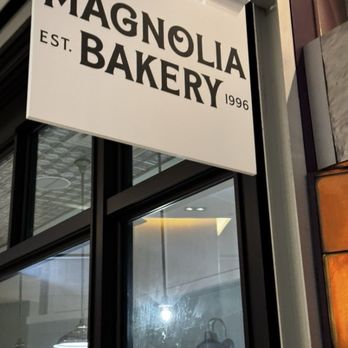 Magnolia Bakery - Bakeries Near Me - Chicago, Illinois Magnolia Bakery - Bakeries Near Me - Chicago, Illinois