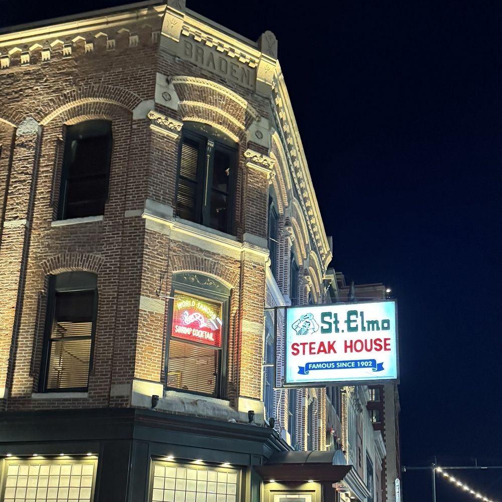 St. Elmo Steak House - Steakhouses Near Me - Indianapolis, Indiana St. Elmo Steak House - Steakhouses Near Me - Indianapolis, Indiana