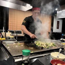 Soho Japanese Bistro - This guy is very funny, excellent job!