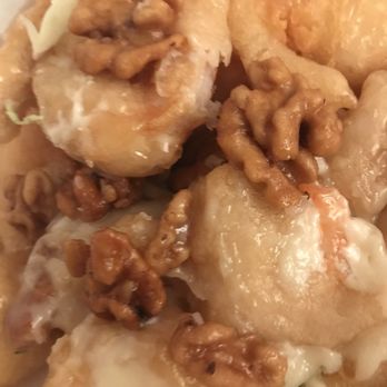 Bambu Garden - Huge prawns! Honey Walnut Prawns. Amazing and walnuts perfectly candied - Chinese Near Me - Roseville, California