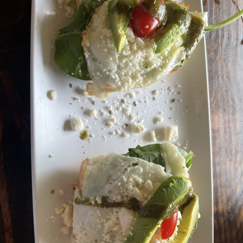 Macondo Coffee Kendall - Fabios Favorite - Coffee & Tea Near Me - Miami, Florida