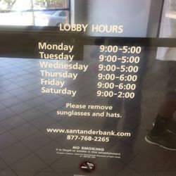 Santander Bank Banks Credit Unions 3060 Washington St