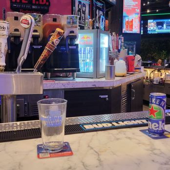 Skybox Taphouse - Pizza Near Me - Honolulu, Hawaii Skybox Taphouse - Pizza Near Me - Honolulu, Hawaii