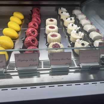 Delight Pastry - 4.12.26 - Desserts Near Me - Pasadena, California