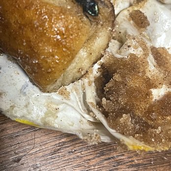 Wetzel's Pretzels - Cinnamon bite with bug - Pretzels Near Me - Philadelphia, Pennsylvania