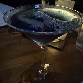 Yard House - Black orchard martini - New American Near Me - Seattle, Washington Yard House - Black orchard martini - New American Near Me - Seattle, Washington