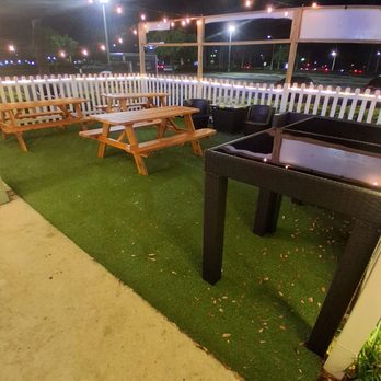 Holy Cow Ice Cream - Outdoor seating - Ice Cream & Frozen Yogurt Near Me - Margate, Florida